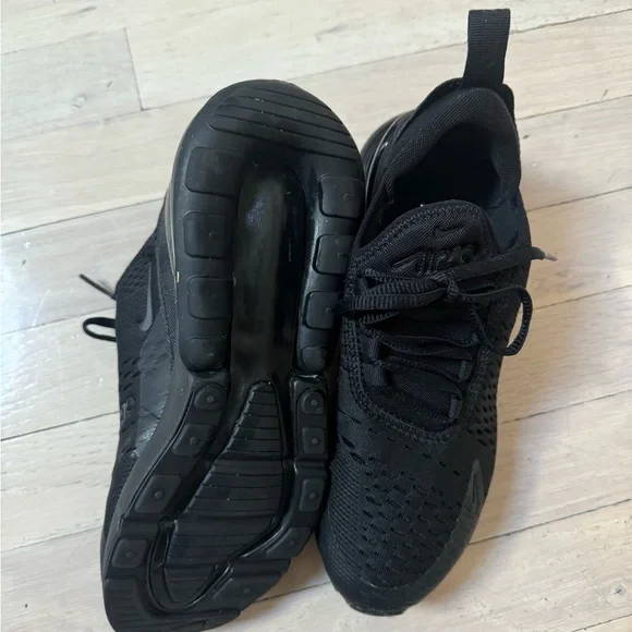 Nike Air Max 270 'Triple Black' Running Shoes - Picture 3 of 7